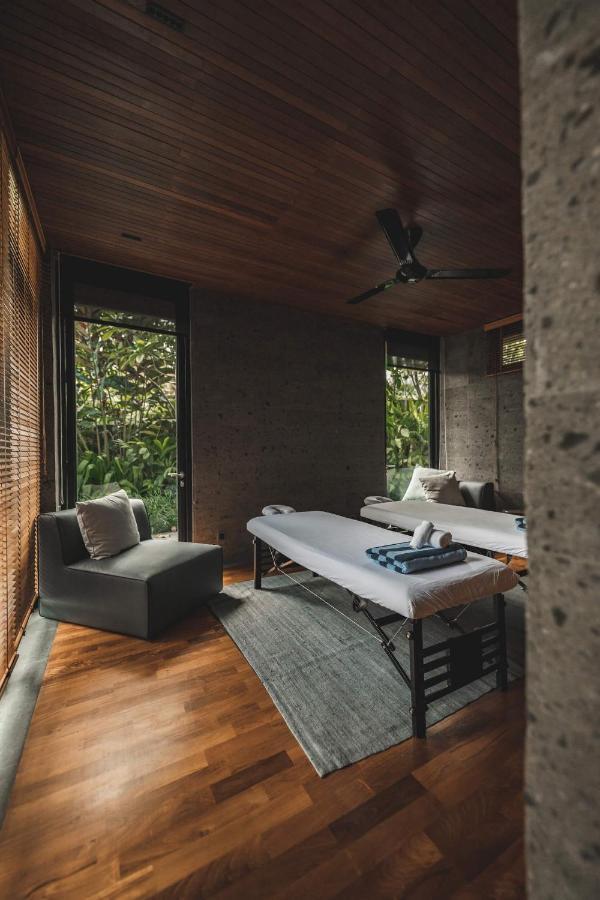 The Riverhouse Canggu Exterior foto